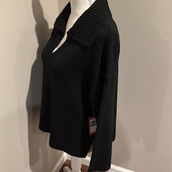 Vince Camuto NWT “Cozy Season” wide v neck knit sweater with wide ribbed collar - Picture 4 of 8
